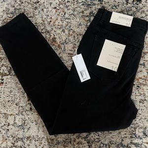 SOFT SURROUNDINGS, Mid Rise, Fly Front Skinny Jeans, Black 
Sz 10
NWT